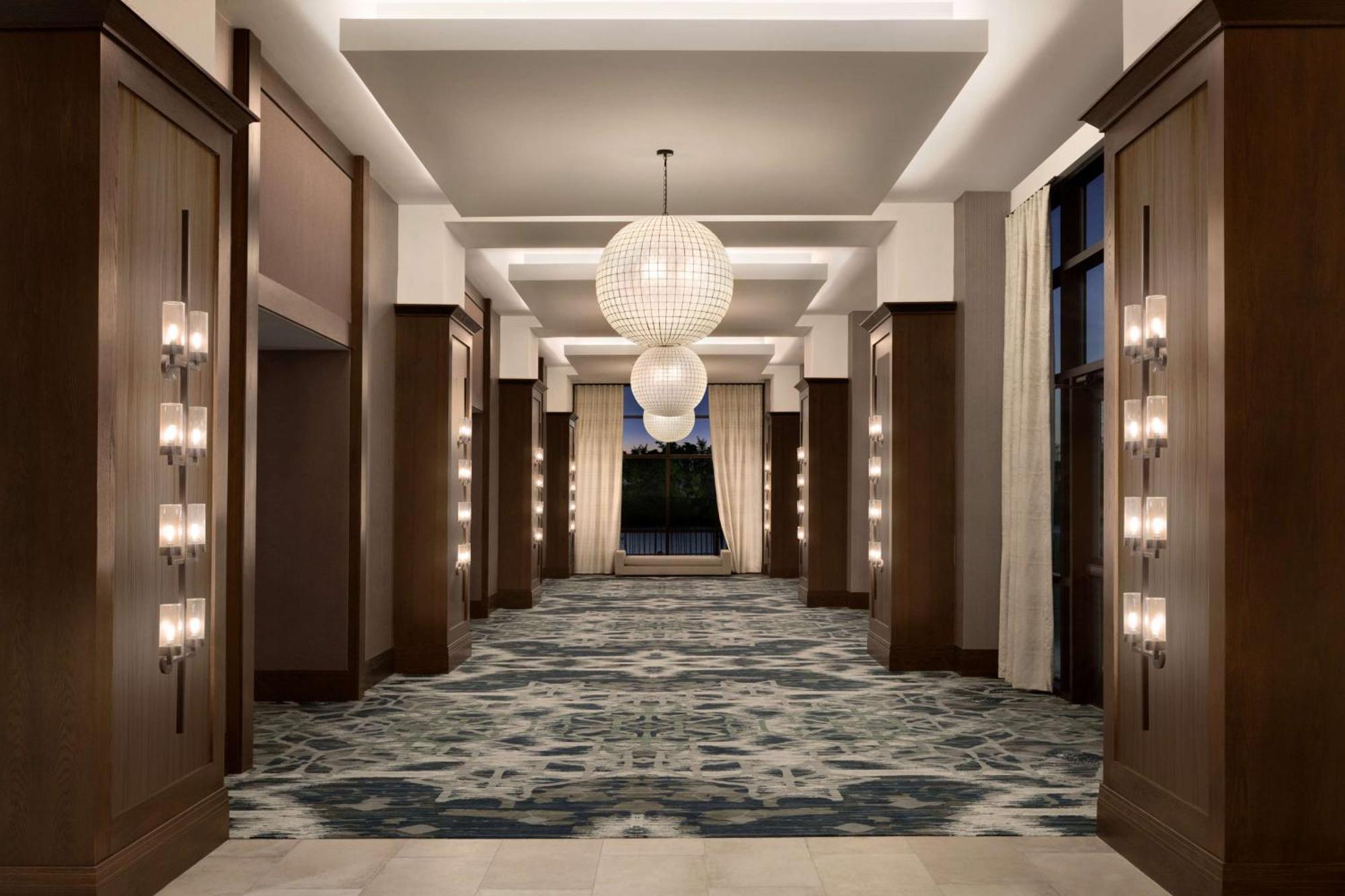 Embassy Suites By Hilton Wilmington Riverfront Eksteriør billede