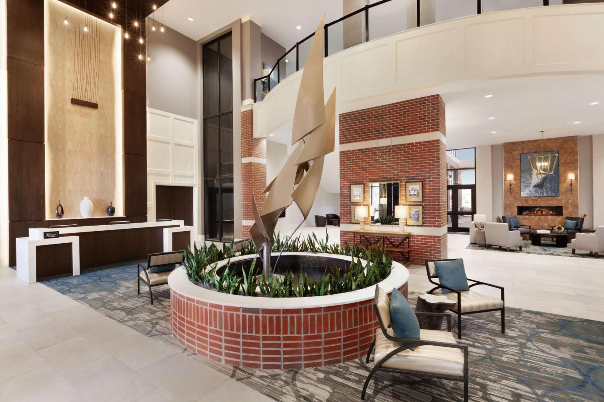 Embassy Suites By Hilton Wilmington Riverfront Eksteriør billede
